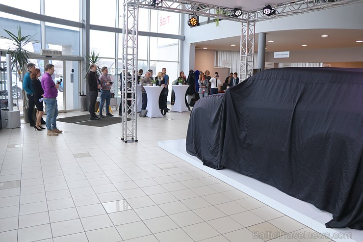 Latvijā pirmo reizi 19.02.2019 tiek prezentēts otrās paaudzes «Range Rover Evoque» 246670