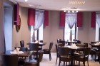 Pašā Siguldas centrā jau 10 gadus darbojas trīszvaigžņu Hotel PILS , kuras durvis vienmēr ir laipni atvērtas visiem atpūtniekiem vai darījumu cilvēkie 14