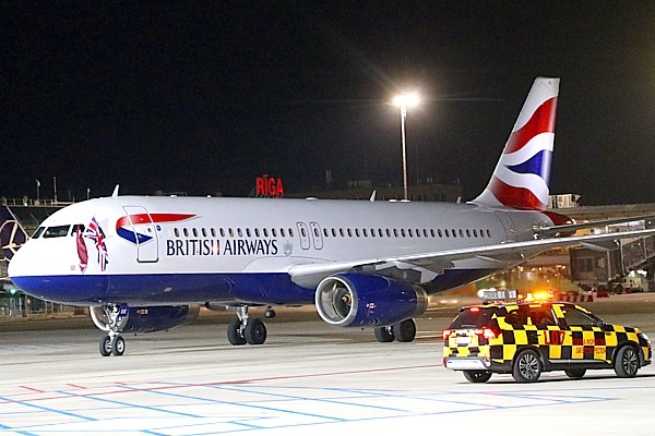 «British Airways'» First Flight to Latvia Touches Down at Riga Airport
