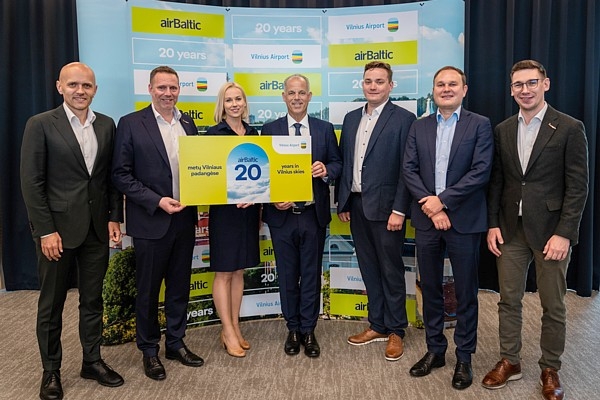 airBaltic Marks 20th Anniversary of Vilnius Base