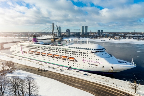 The first cruise ship of the season has arrived at the Port of Riga