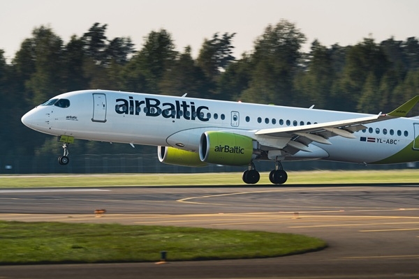 «airBaltic» Reports Traffic and Operational Figures for October 2025
