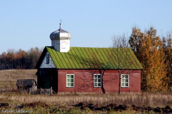 Krustcelu-vecticibnieku-draudzes-dievnams 